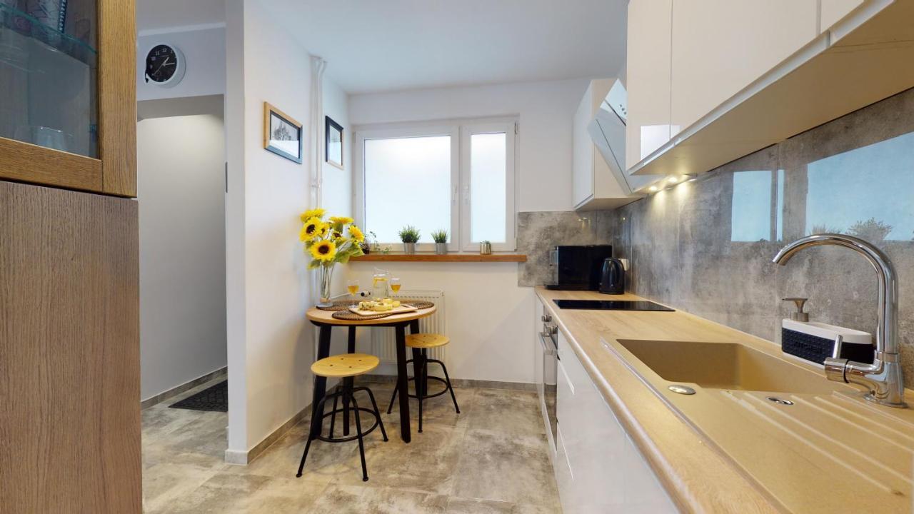 Apartament Kuznicza Apartman Wrocław Kültér fotó